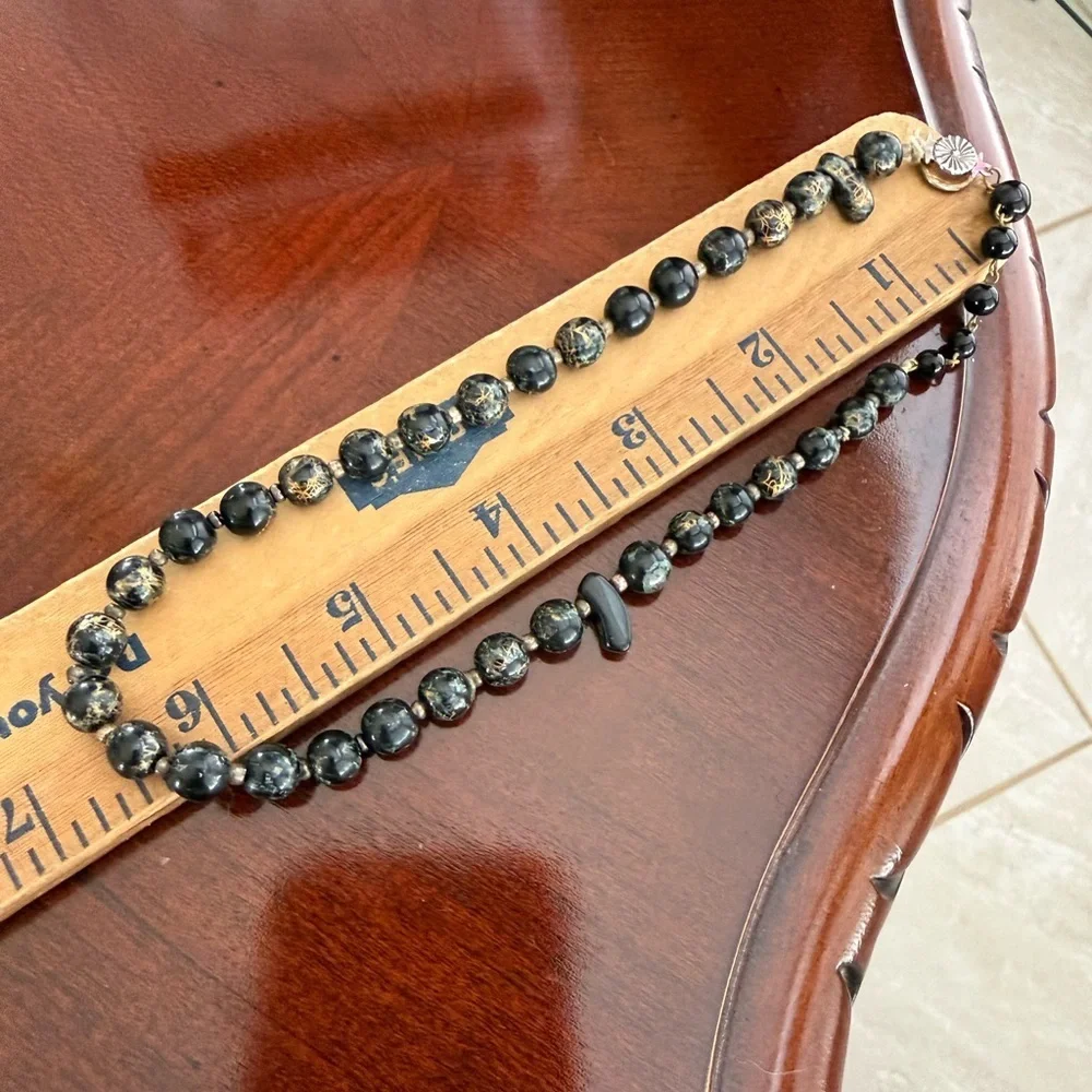 Vintage Black Beads Necklace